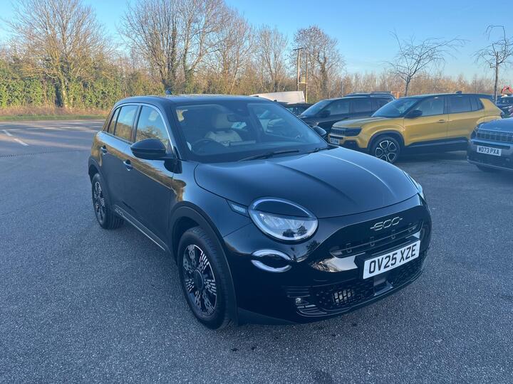 Fiat 600 1.2 MHEV E-DCT Euro 6 (s/s) 5dr