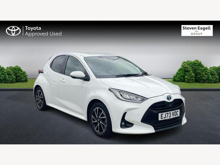 Toyota Yaris 1.5 VVT-h Design E-CVT Euro 6 (s/s) 5dr