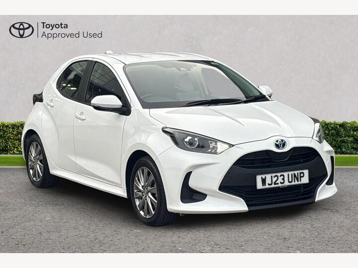 Toyota Yaris 1.5 VVT-h Icon E-CVT Euro 6 (s/s) 5dr