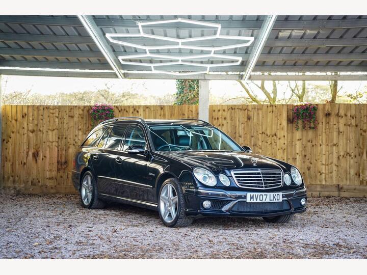 Mercedes-Benz E-CLASS 6.2 E63 AMG G-Tronic 5dr Mercedes-Benz E-CLASS 6.2 E63 AMG G-Tronic 5dr