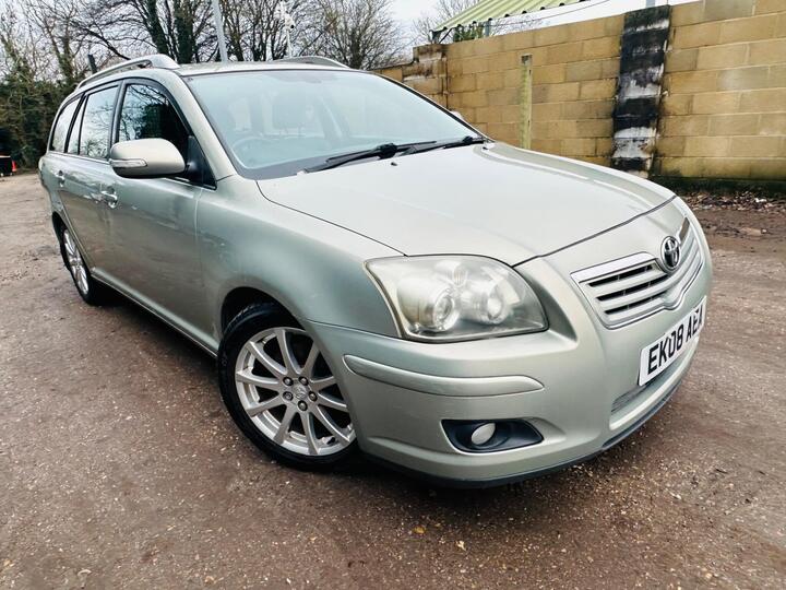 Toyota Avensis 2.0 VVT-i T Spirit 5dr