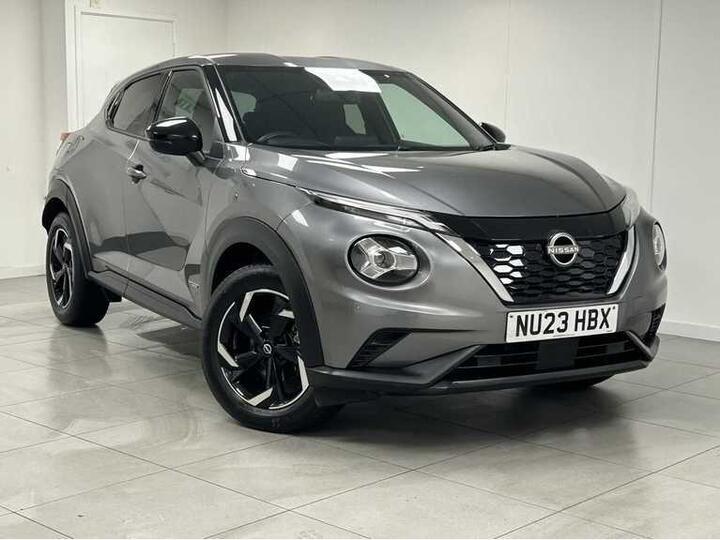 Nissan JUKE HATCHBACK 1.6 N-Connecta Auto Euro 6 5dr