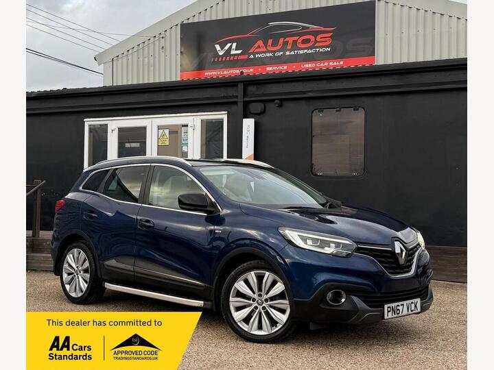 Renault Kadjar 1.5 DCi Signature Nav Euro 6 (s/s) 5dr Renault Kadjar 1.5 DCi Signature Nav Euro 6 (s/s) 5dr