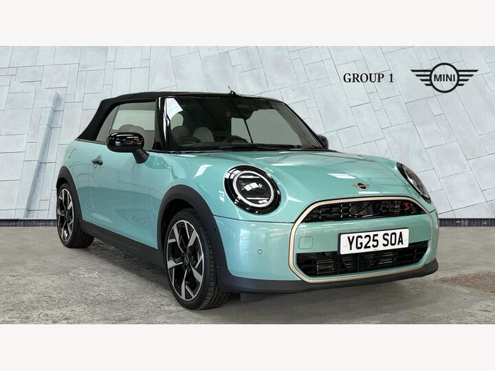MINI Cooper Convertible 2.0S Exclusive Steptronic Euro 6 (s/s) 2dr MINI Cooper Convertible 2.0S Exclusive Steptronic Euro 6 (s/s) 2dr
