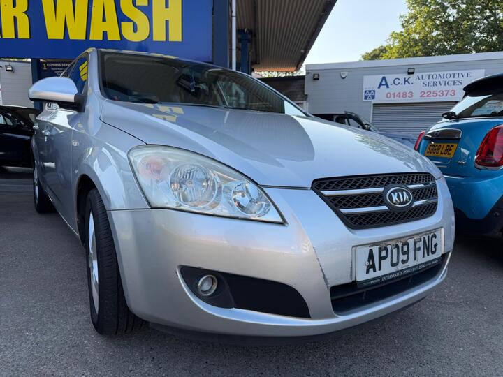 Kia Ceed 1.6 SR7 5dr