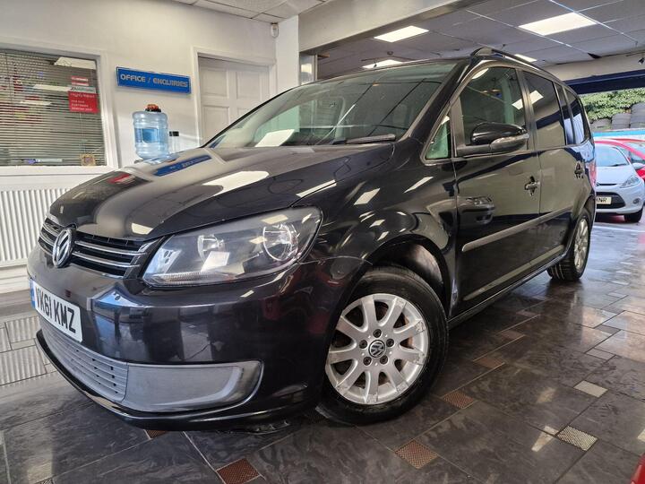 Volkswagen Touran 1.2 TSI BlueMotion Tech S Euro 5 5dr Volkswagen Touran 1.2 TSI BlueMotion Tech S Euro 5 5dr