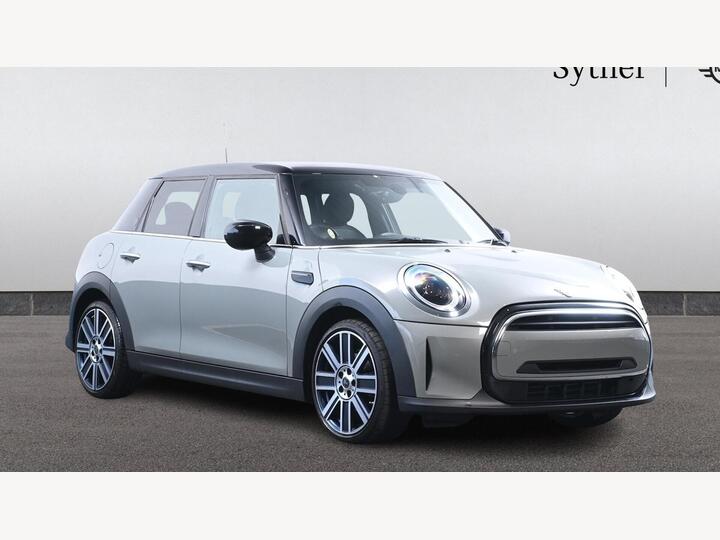 MINI Hatch 1.5 Cooper Exclusive Steptronic Euro 6 (s/s) 5dr
