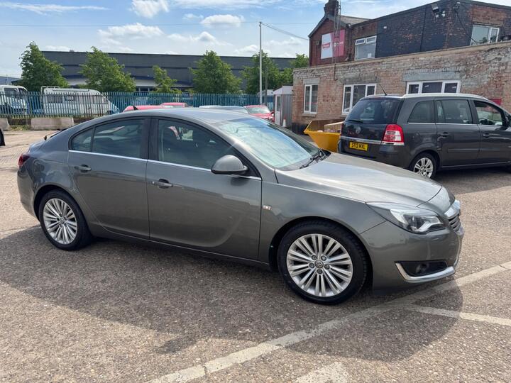 Vauxhall Insignia 2.0 CDTi EcoFLEX Design Nav Euro 6 (s/s) 5dr Vauxhall Insignia 2.0 CDTi EcoFLEX Design Nav Euro 6 (s/s) 5dr