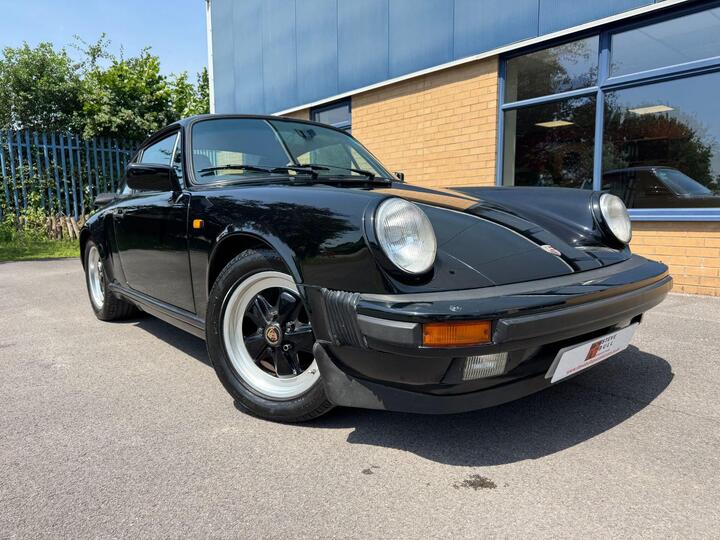 Porsche 911 3.2 Classic Carrera 2dr