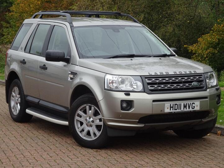 Land Rover Freelander 2 2.2 TD4 XS 4WD Euro 5 (s/s) 5dr Land Rover Freelander 2 2.2 TD4 XS 4WD Euro 5 (s/s) 5dr
