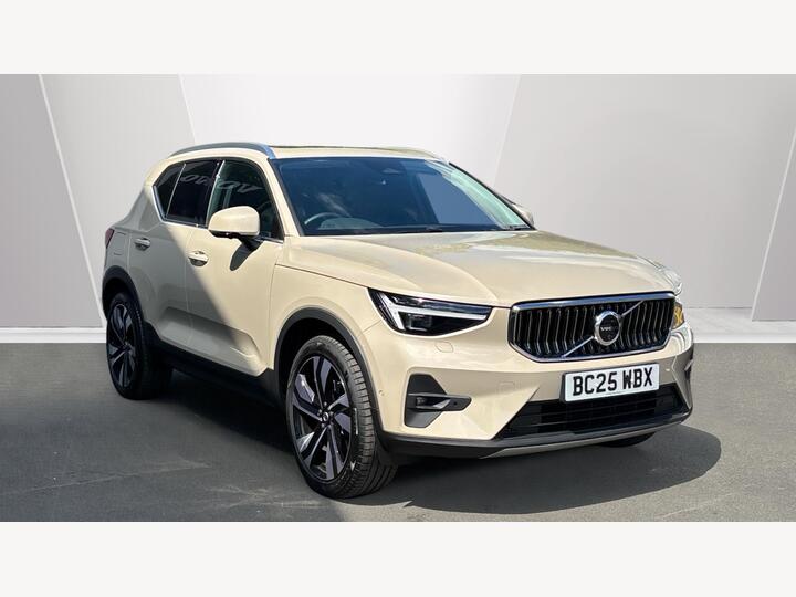 Volvo XC40 2.0 B3 MHEV Ultra Bright DCT Auto Euro 6 (s/s) 5dr