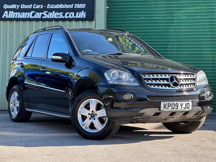 Mercedes-Benz M-CLASS 3.0 ML320 CDI Edition 10 7G-Tronic 5dr Mercedes-Benz M-CLASS 3.0 ML320 CDI Edition 10 7G-Tronic 5dr