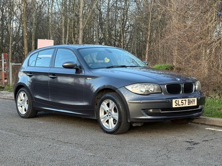 BMW 1 Series 2.0 118d SE Steptronic Euro 4 5dr