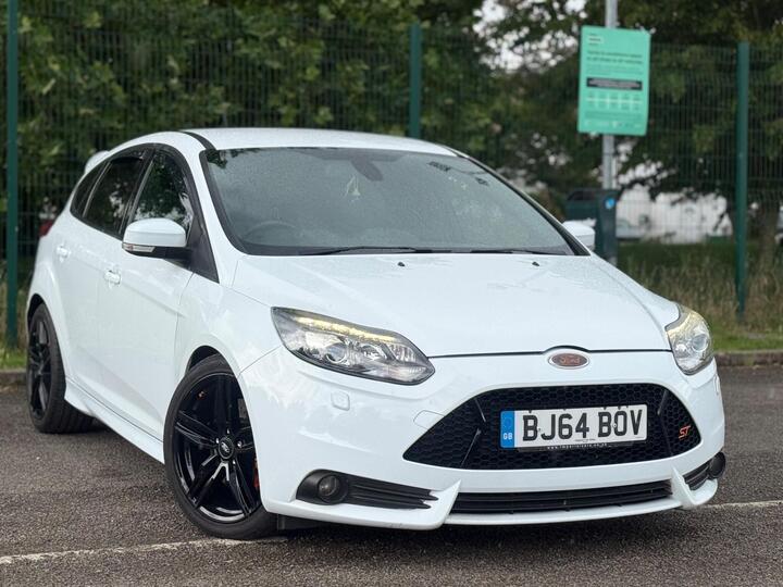 Ford Focus 2.0T EcoBoost ST-3 Euro 5 (s/s) 5dr