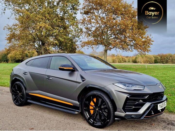 Lamborghini URUS 4.0 V8 BiTurbo Graphite Capsule Auto 4WD Euro 6 5dr Lamborghini URUS 4.0 V8 BiTurbo Graphite Capsule Auto 4WD Euro 6 5dr