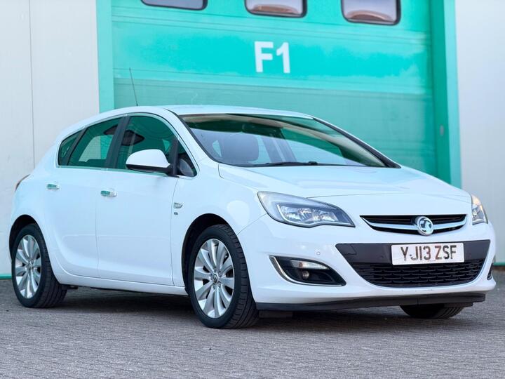 Vauxhall Astra 1.6 16v Elite Auto Euro 5 5dr