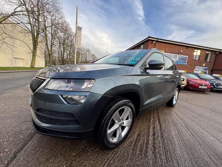 Skoda Karoq 1.5 TSI ACT SE Euro 6 (s/s) 5dr