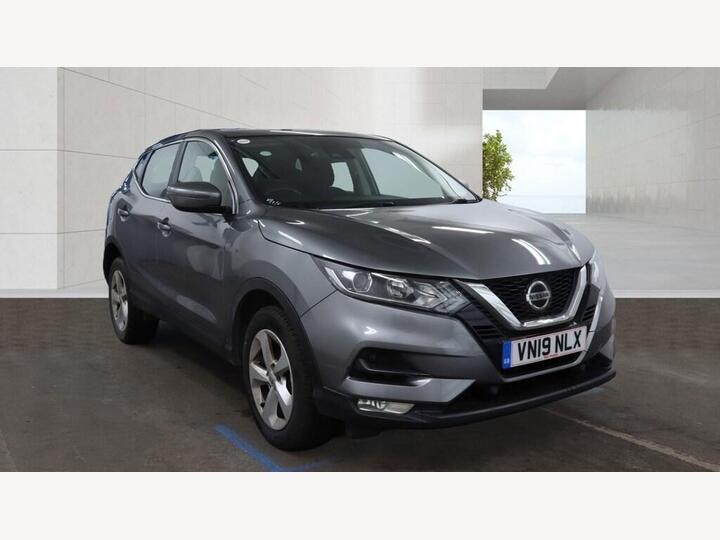 Nissan Qashqai 1.3 DIG-T Acenta Premium Euro 6 (s/s) 5dr