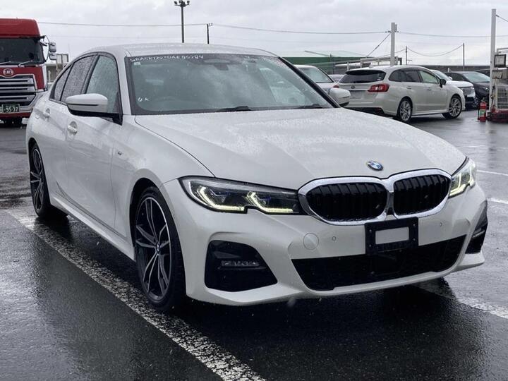BMW 3 SERIES 2.0 330i M Sport Auto Euro 6 (s/s) 4dr