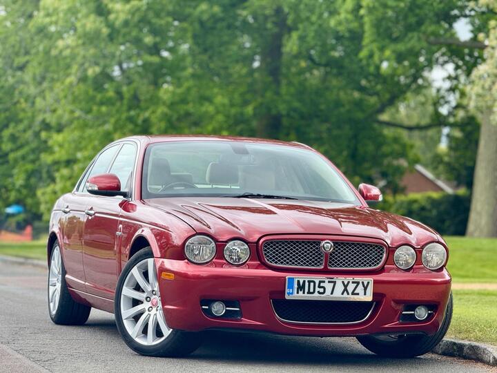 Jaguar XJ 3.0 V6 Executive 4dr