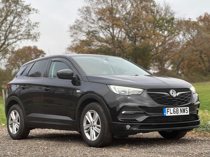 Vauxhall Grandland X 1.2 Turbo SE Auto Euro 6 (s/s) 5dr