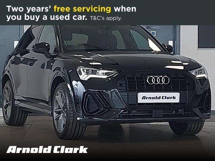 Audi Q3 1.5 TFSI CoD 35 Black Edition S Tronic Euro 6 (s/s) 5dr