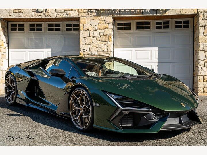 Lamborghini Revuelto 6.5 V12 HPEV 3.8kWh AMT 4WD Euro 6 2dr