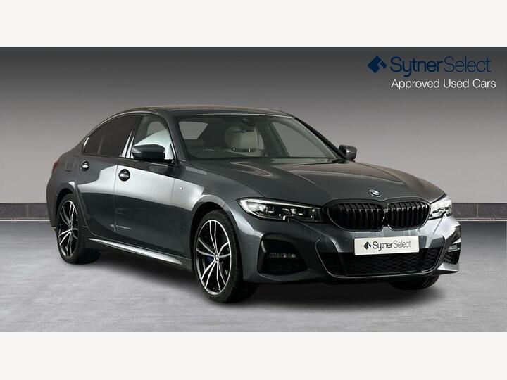 BMW 3 SERIES 2.0 330e 12kWh M Sport Auto Euro 6 (s/s) 4dr BMW 3 SERIES 2.0 330e 12kWh M Sport Auto Euro 6 (s/s) 4dr