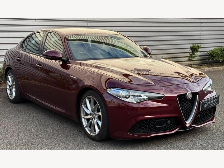 Alfa Romeo Giulia 2.0T Veloce Auto Euro 6 (s/s) 4dr Alfa Romeo Giulia 2.0T Veloce Auto Euro 6 (s/s) 4dr