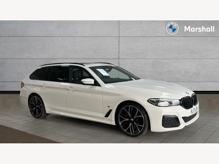 BMW 5 Series 2.0 520d MHT M Sport Touring Steptronic XDrive Euro 6 (s/s) 5dr BMW 5 Series 2.0 520d MHT M Sport Touring Steptronic XDrive Euro 6 (s/s) 5dr
