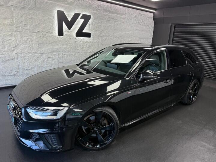 Audi A4 AVANT 2.0 TDI 35 Black Edition S Tronic Euro 6 (s/s) 5dr