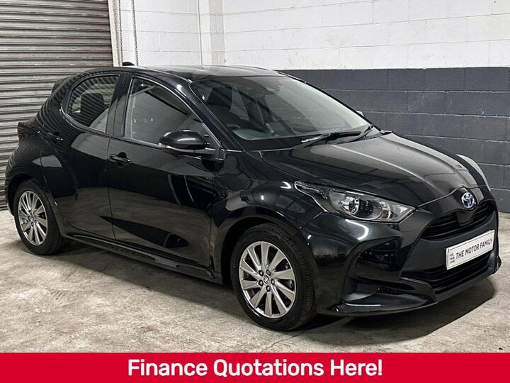 Toyota Yaris 1.5 VVT-h Icon E-CVT Euro 6 (s/s) 5dr