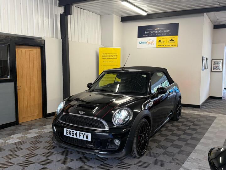 MINI Convertible 1.6 John Cooper Works Euro 5 (s/s) 2dr