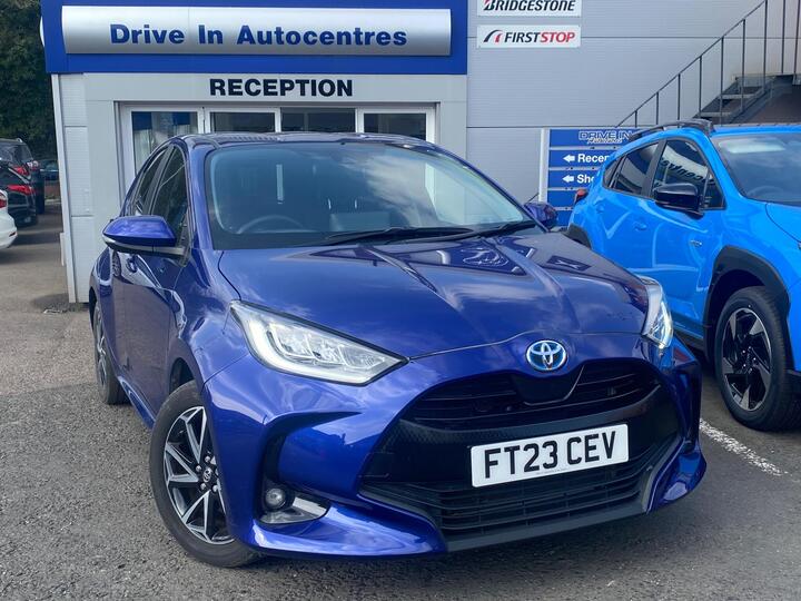 Toyota Yaris 1.5 VVT-h Design E-CVT Euro 6 (s/s) 5dr