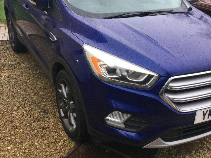 Ford Kuga 2.0 TDCi Titanium Euro 6 (s/s) 5dr