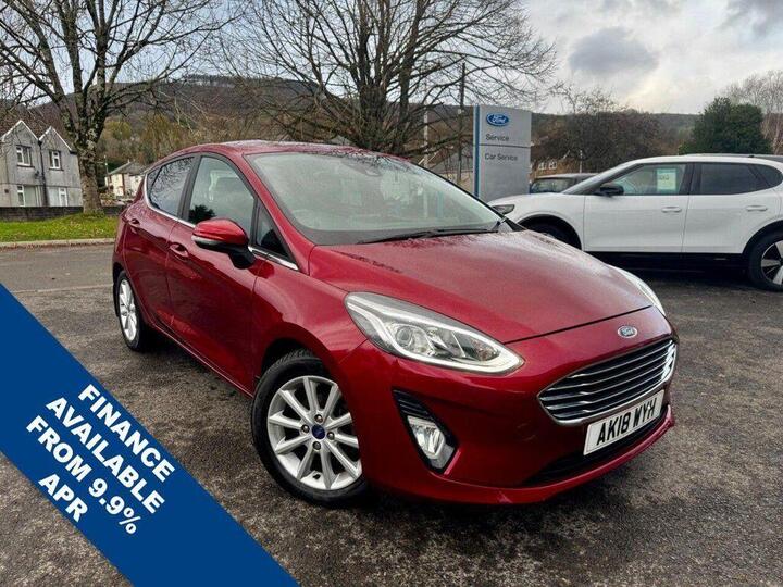 Ford Fiesta 1.0T EcoBoost Titanium Euro 6 (s/s) 5dr Ford Fiesta 1.0T EcoBoost Titanium Euro 6 (s/s) 5dr