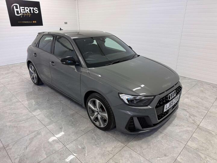 Audi A1 2.0 TFSI 40 S Line Competition Sportback S Tronic Euro 6 (s/s) 5dr