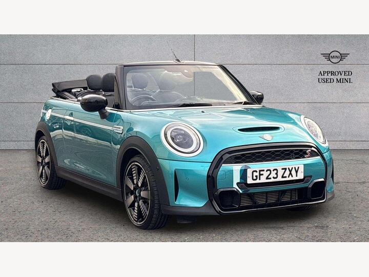 MINI Convertible 2.0 Cooper S Seaside Edition Steptronic Euro 6 (s/s) 2dr MINI Convertible 2.0 Cooper S Seaside Edition Steptronic Euro 6 (s/s) 2dr