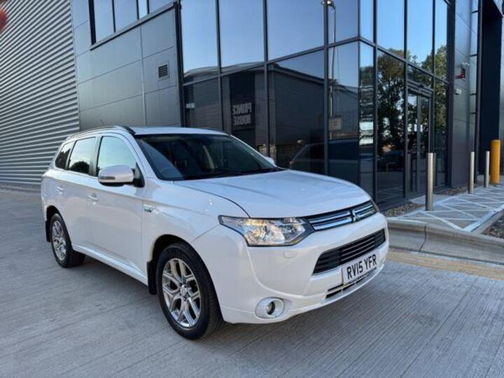 Mitsubishi Outlander 2.0h 12kWh GX4hs CVT 4WD Euro 5 (s/s) 5dr