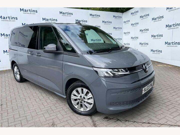 Volkswagen Multivan 1.4 TSI 13kWh Life DSG Euro 6 (s/s) 5dr Volkswagen Multivan 1.4 TSI 13kWh Life DSG Euro 6 (s/s) 5dr