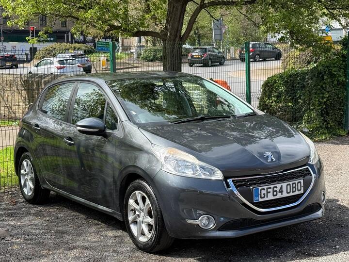 Peugeot 208 1.2 VTi PureTech Active Euro 5 5dr