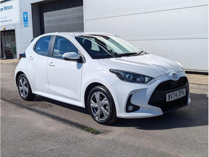 Toyota Yaris 1.5 VVT-h Icon E-CVT Euro 6 (s/s) 5dr