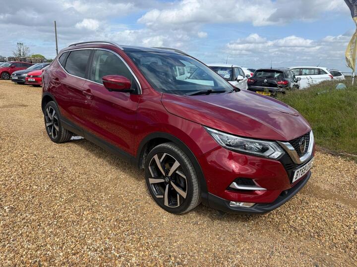 Nissan QASHQAI 1.3 DIG-T Tekna Euro 6 (s/s) 5dr
