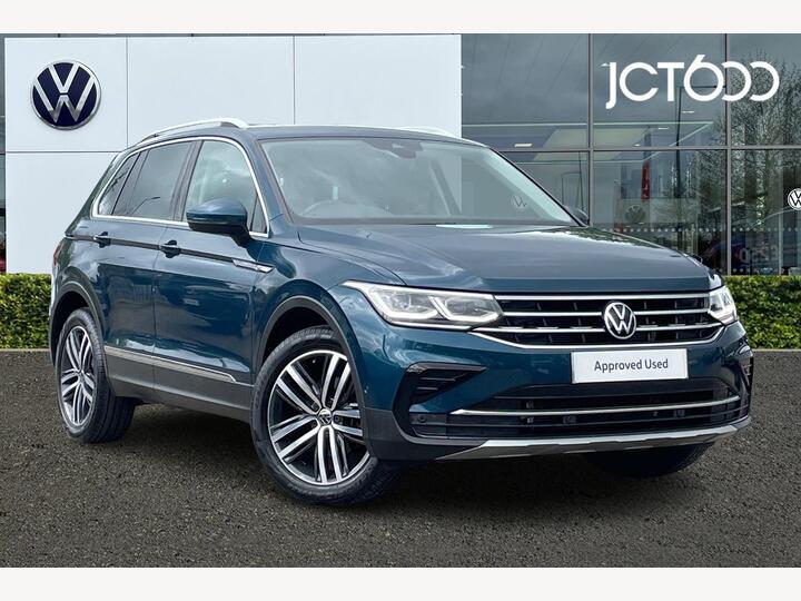Volkswagen Tiguan 1.5 TSI Elegance DSG Euro 6 (s/s) 5dr Volkswagen Tiguan 1.5 TSI Elegance DSG Euro 6 (s/s) 5dr