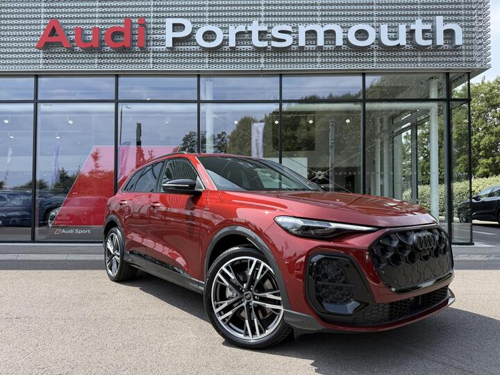 Audi Q5 2.0 E-hybrid 25.9kWh Black Edition S Tronic Quattro Euro 6 (s/s) 5dr