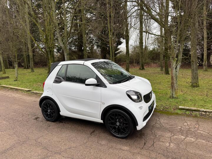 Smart Fortwo 1.0 Prime Sport (Premium) Cabriolet Twinamic Euro 6 (s/s) 2dr Smart Fortwo 1.0 Prime Sport (Premium) Cabriolet Twinamic Euro 6 (s/s) 2dr