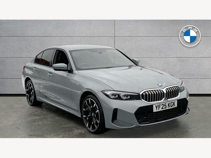 BMW 3 Series 2.0 330e 22.3kWh M Sport Auto Euro 6 (s/s) 4dr BMW 3 Series 2.0 330e 22.3kWh M Sport Auto Euro 6 (s/s) 4dr