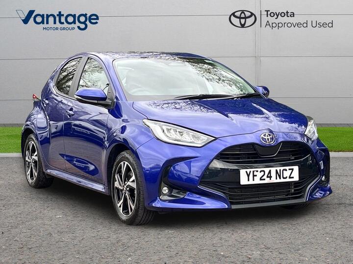 Toyota Yaris 1.5 VVT-h Design E-CVT Euro 6 (s/s) 5dr