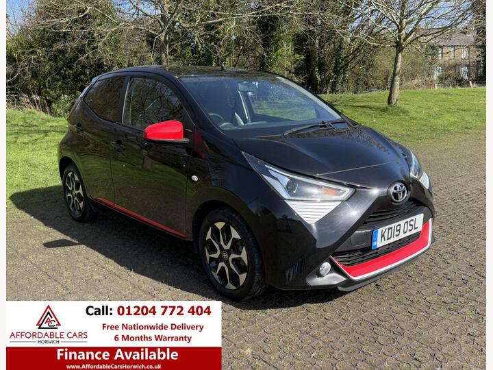Toyota AYGO 1.0 VVT-i X-trend Funroof X-shift Euro 6 5dr