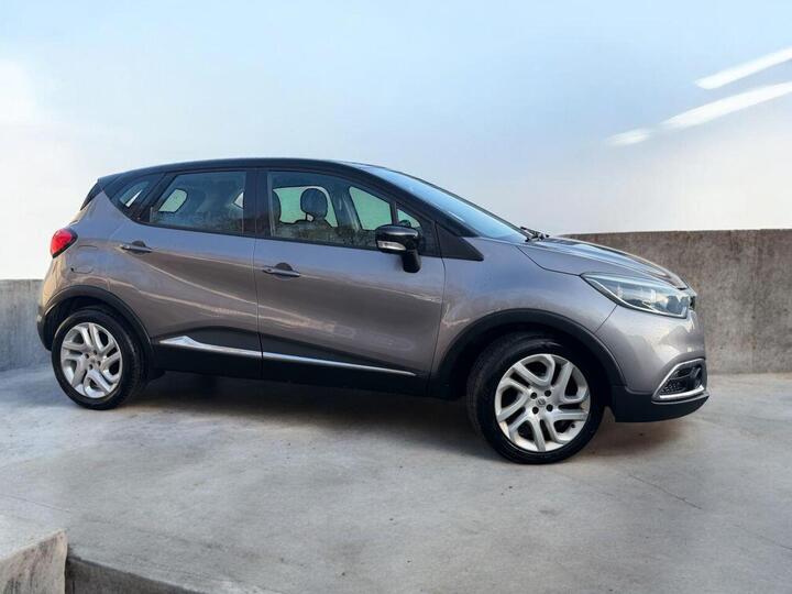 Renault CAPTUR 0.9 TCe ENERGY Dynamique MediaNav Euro 5 (s/s) 5dr